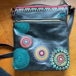 Crossbody purse